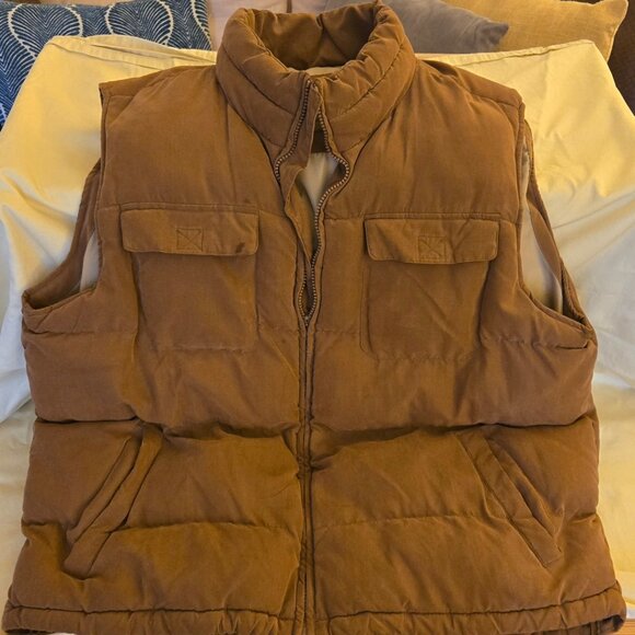 St. John's Bay Puffer Vest Men’s Size XL Color Beige/Cognac - Picture 2 of 8